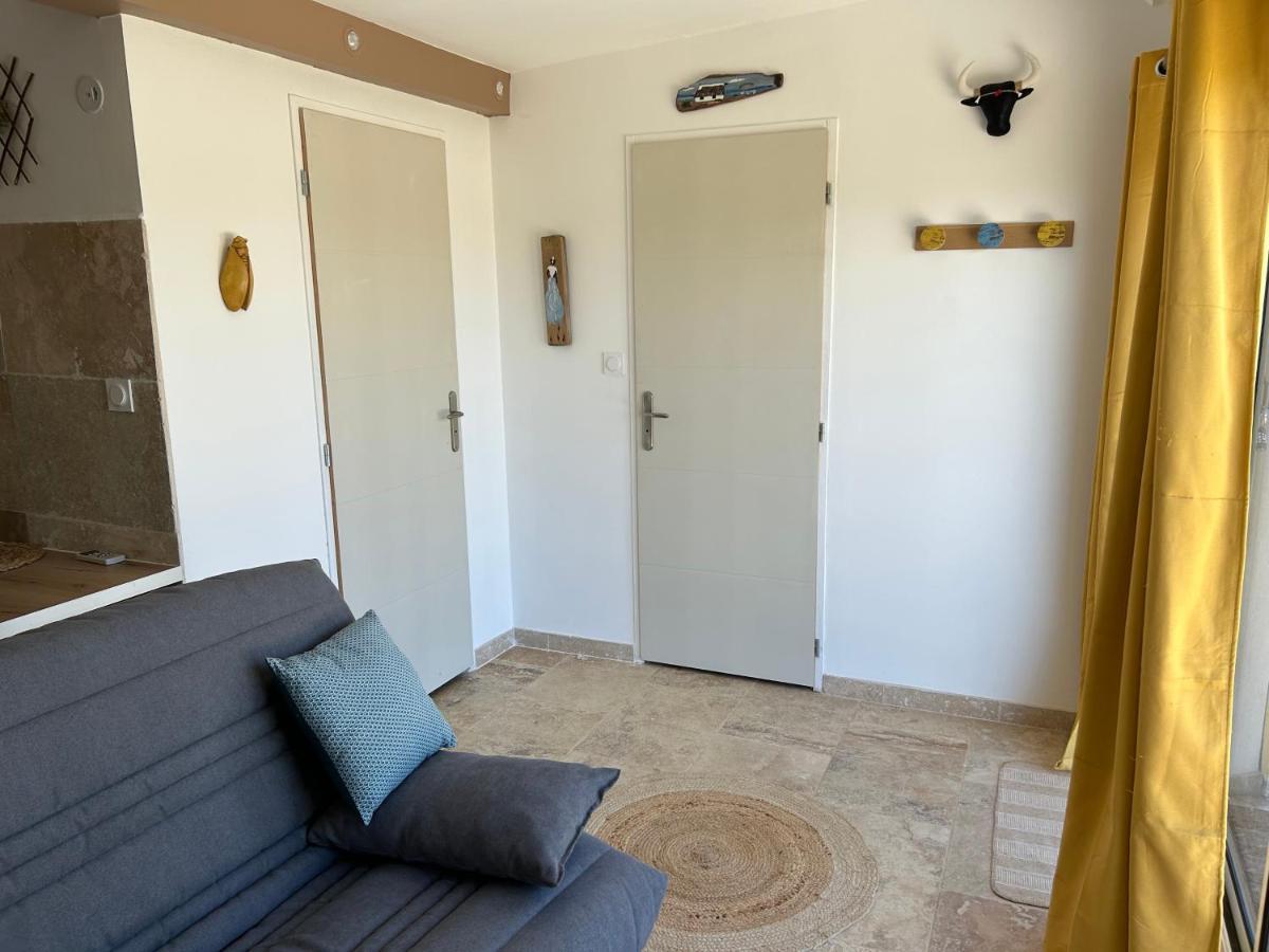 Studio A La Ferme Villa Arles Exterior photo
